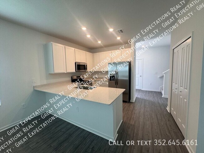 Foto del edificio - 4923 SW 81st Ln