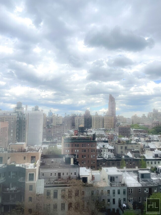 Building Photo - WEST 73 STREET