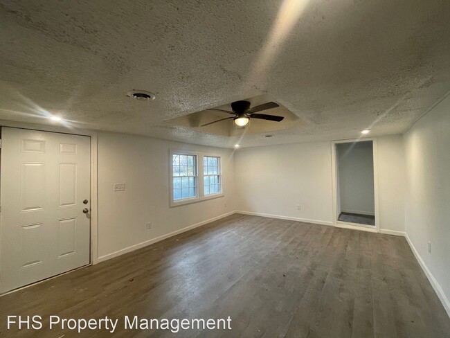 Building Photo - 3 br, 2 bath House - 1114 S Golden
