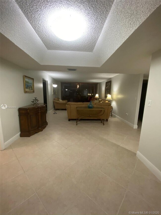 Foto del edificio - 9735 NW 52nd St