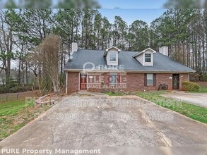Building Photo - 2394 Leeward Ct