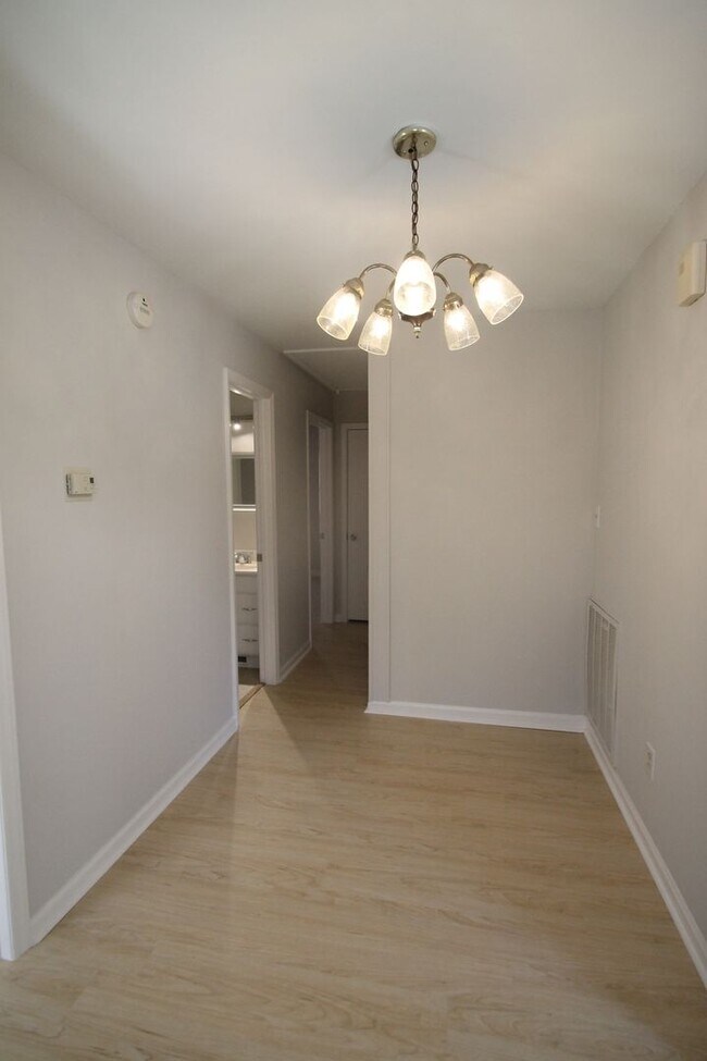 Building Photo - Exclusively Offered by Muse Realty, LLC