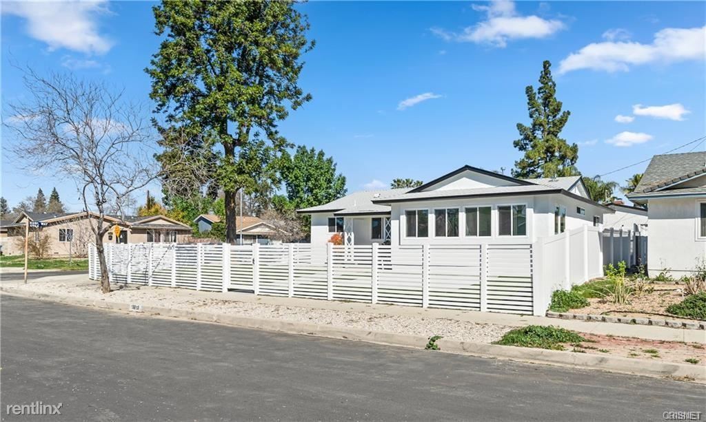 Primary Photo - 4 br, 2 bath House - 18815 Lemay St