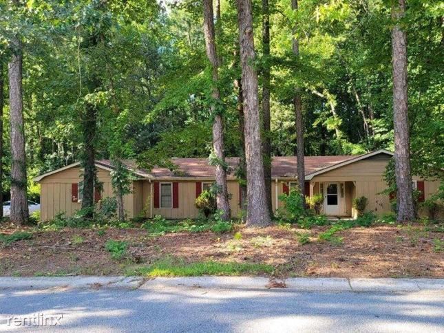 Primary Photo - 5 br, 3 bath House - 782 Britt Road Road SW
