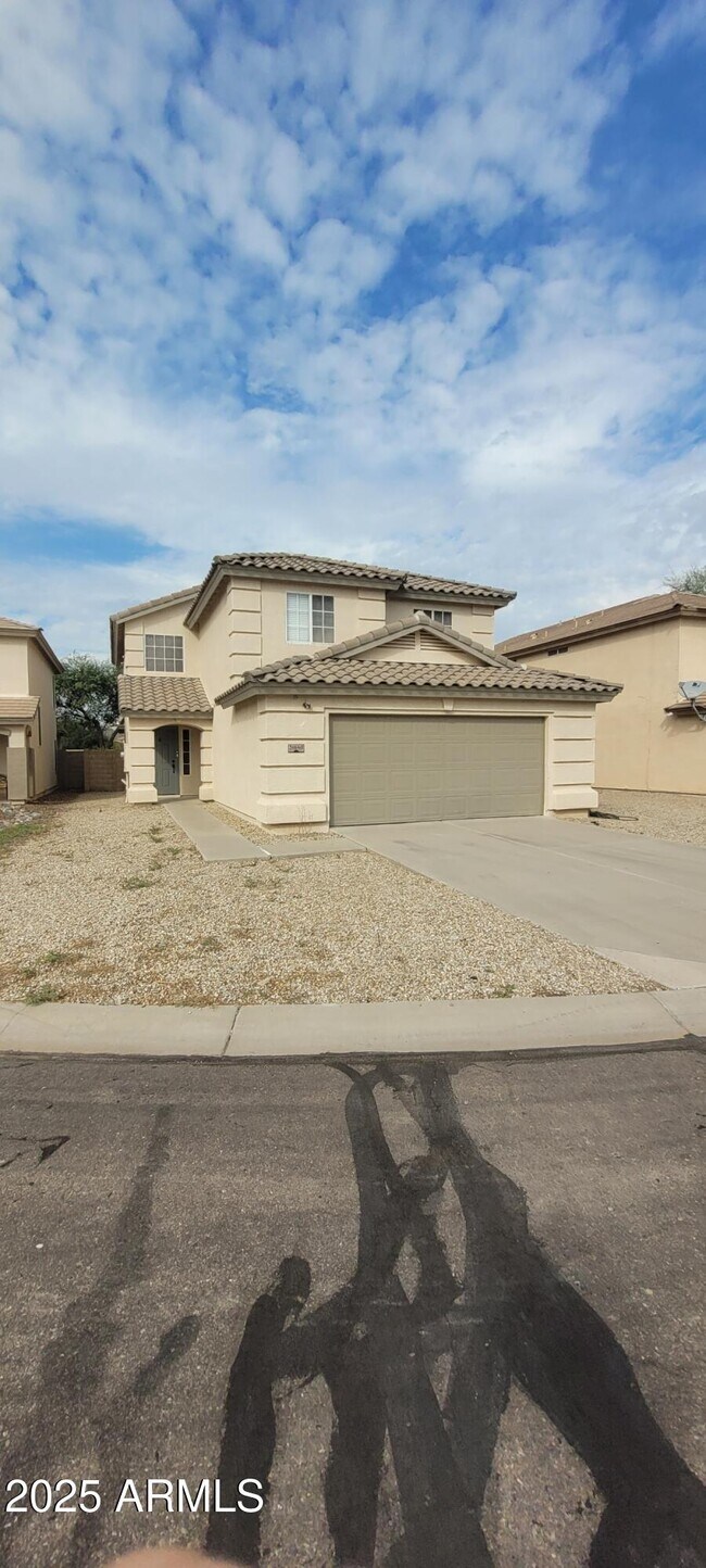 Building Photo - 31640 N Desert View Dr