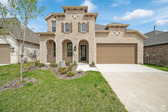 Building Photo - 3729 Paradise Way