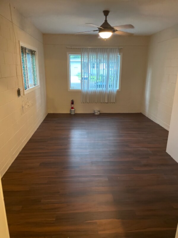 Building Photo - 3137 Rogero Rd