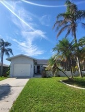 Building Photo - 4504 SW 7th Pl
