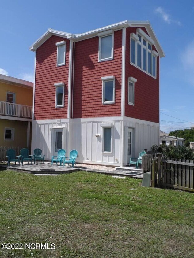 311 Atlantic Ave, Kure Beach, NC 28449 House Rental in Kure Beach, NC