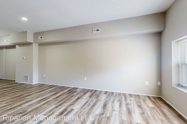 Foto del edificio - 2 br, 1 bath House - 1511 N Milton Ave