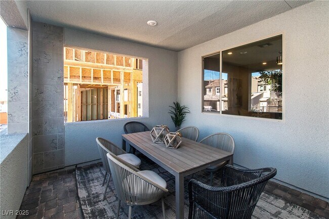 Foto del edificio - 11557 Alpine Cove Ave