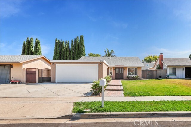 Foto principal - 5171 Doanoke Ave