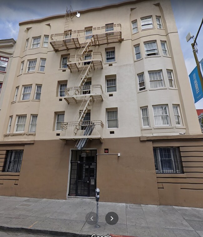 Foto del edificio - 700 Ofarrell St