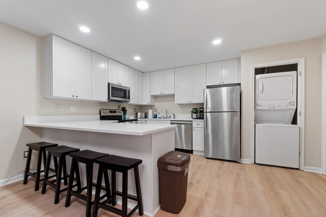 Foto del edificio - 1611 Ocean Bay Dr