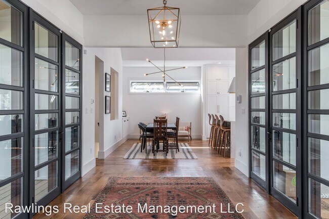 Building Photo - 3 br, 3.5 bath House - 25 Wandering Oaks Way