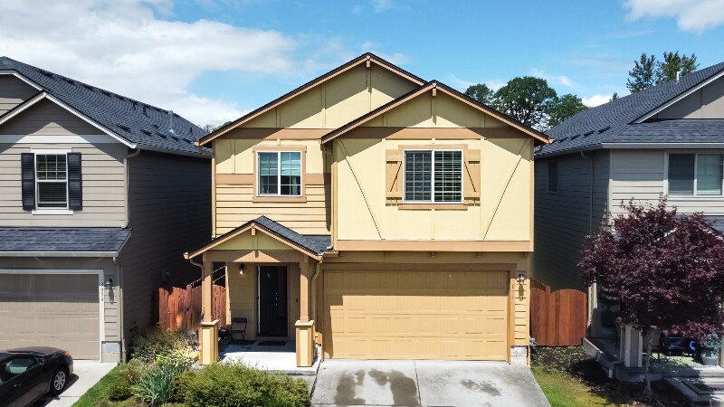 Foto principal - 3006 NE 75th St