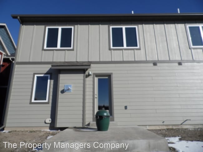 Building Photo - 4 br, 2.5 bath House - 1459 Tempest Ct