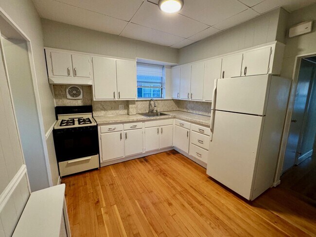 Foto del edificio - 315 Vincent Ave