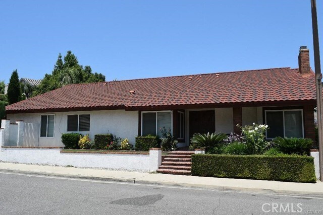 Building Photo - 1 Bonanza Ct