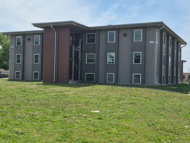 Foto del edificio - South Creek Apartments