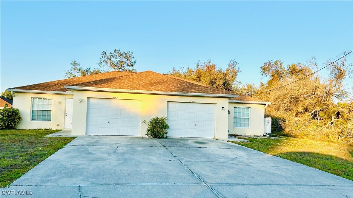 Foto principal - 4542 28th St SW