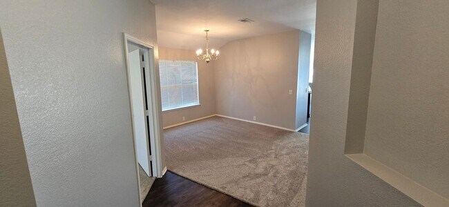 Foto del edificio - 8504 Cactus Patch Way