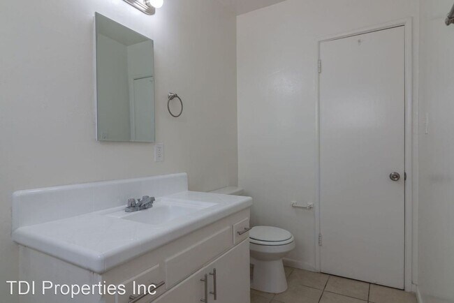 Foto del edificio - 3862 Potomac Ave