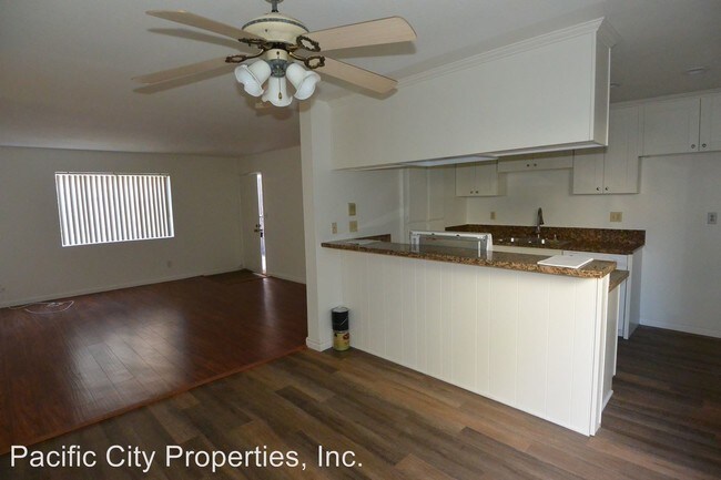 Foto del edificio - 4031-4037 Green Ave