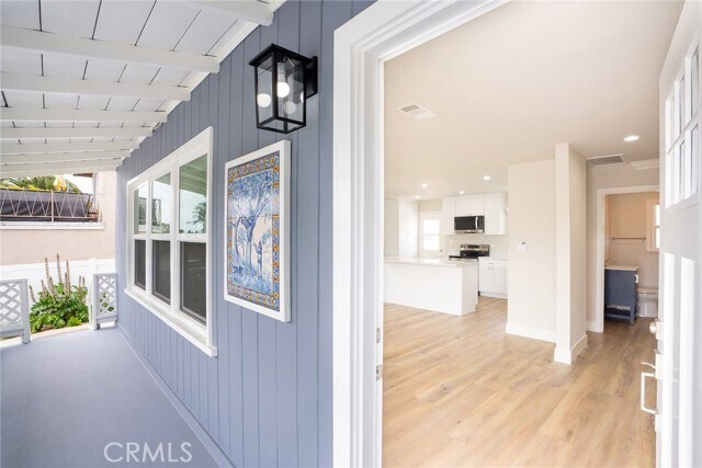 Foto del edificio - 230 Avenida Miramar