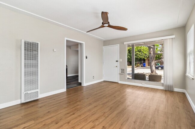 Foto del edificio - 3712 Odom St