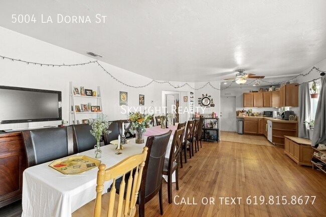 Foto del edificio - 5004 La Dorna St