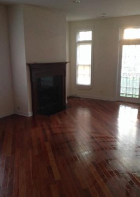 Building Photo - 3112 N Racine Ave