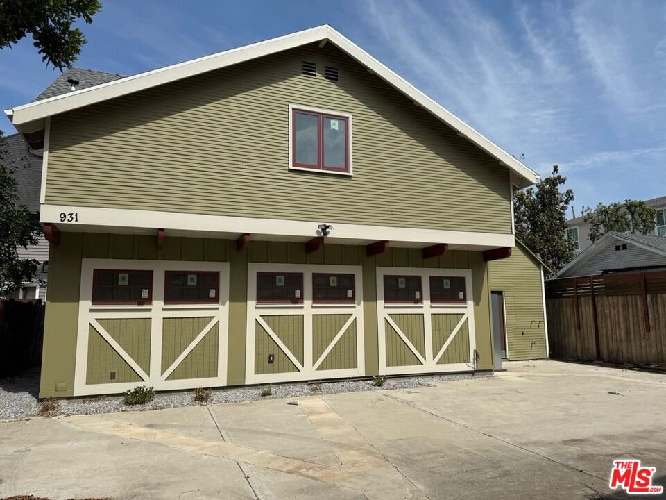 Foto principal - 929 W 23rd St