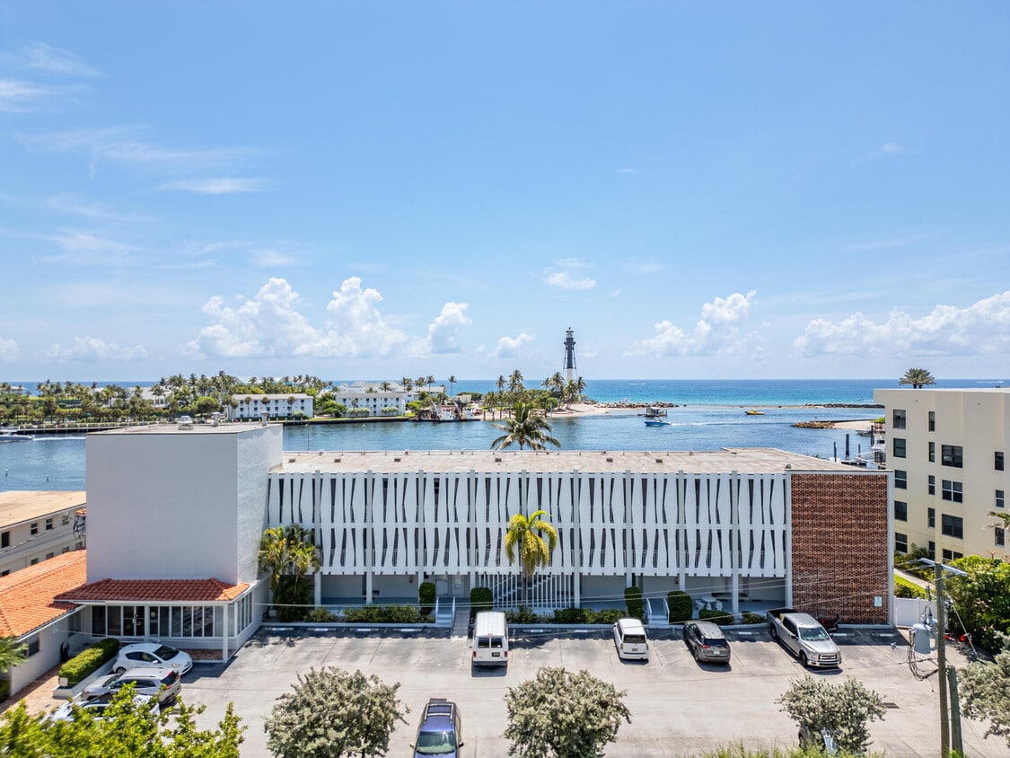 Foto principal - 2508 Bay Dr