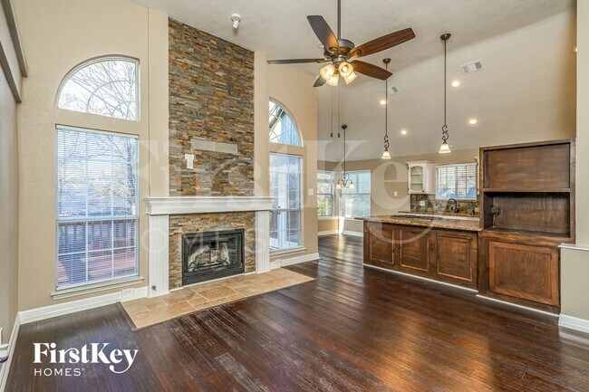 Foto del edificio - 1313 Deer Trail