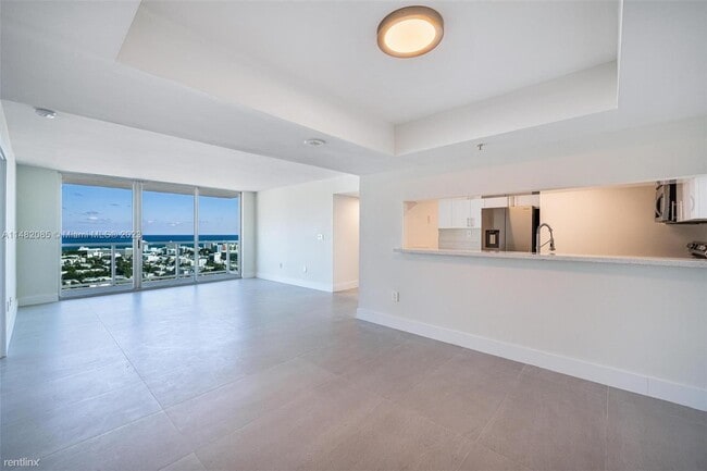 Building Photo - 3 br, 2 bath House - 650 West Avenue 2408