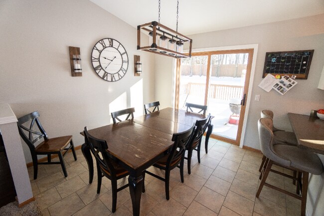 Foto del edificio - 4813 Dream Ln