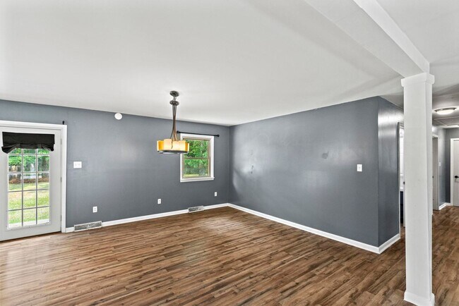 Foto del edificio - Available now!