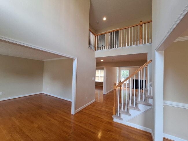 Building Photo - 2108 Benomi Dr