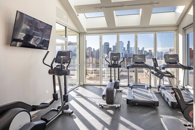 Gimnasio - Arco Old Town