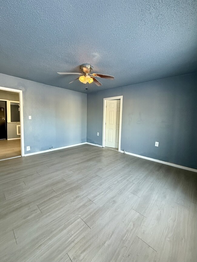 Building Photo - 4907 37th St