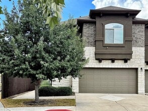 Building Photo - 2880 Donnell Dr