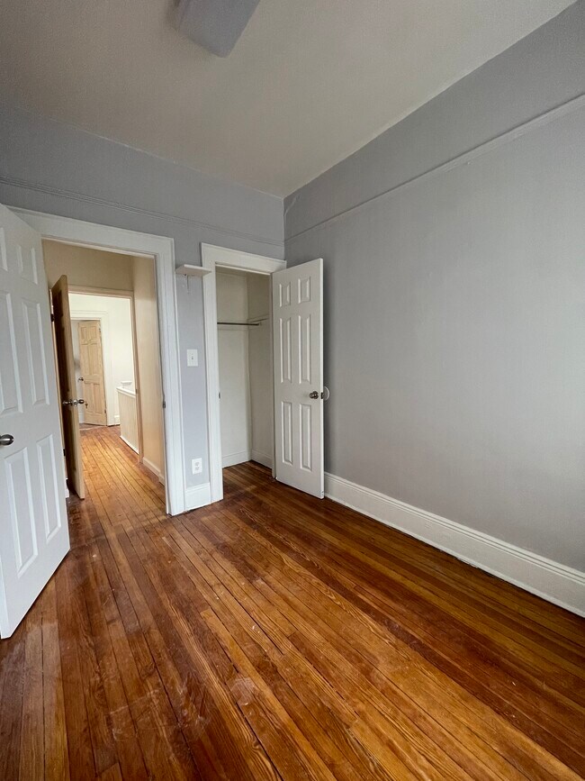 Building Photo - 10936 113th St