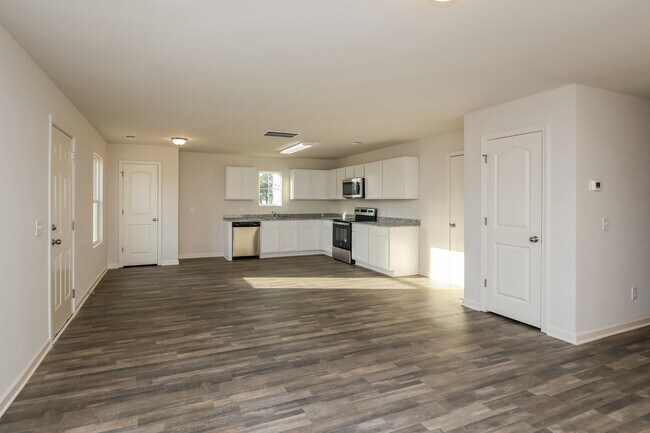 Building Photo - 324 Middleton Ct, Chatsworth, GA