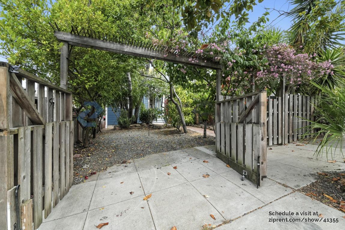 Primary Photo - 2029 9th Ave