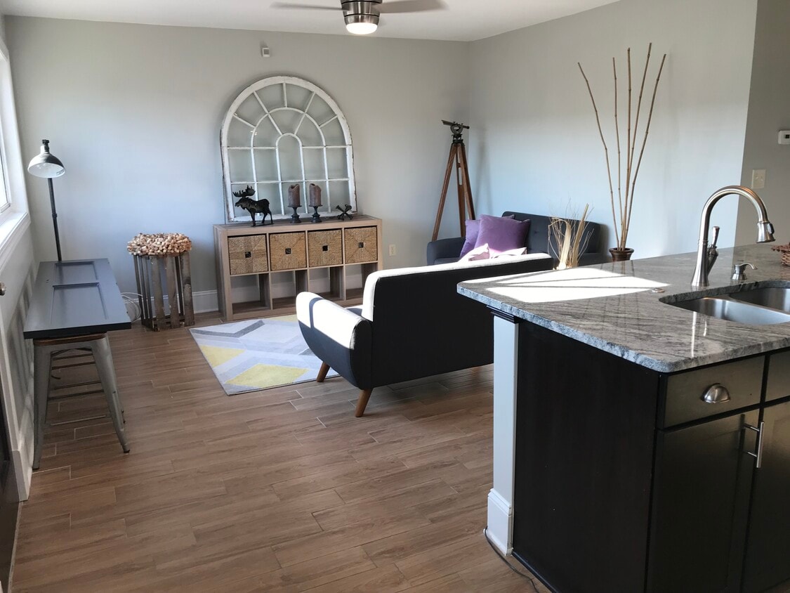 Foto principal - 1427 Grogan Ave