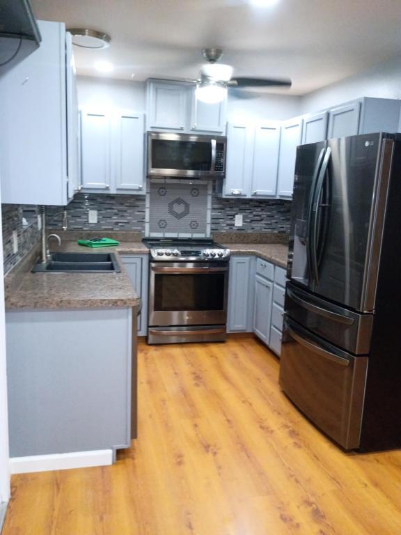 Foto del edificio - 12391 Rockhill Rd