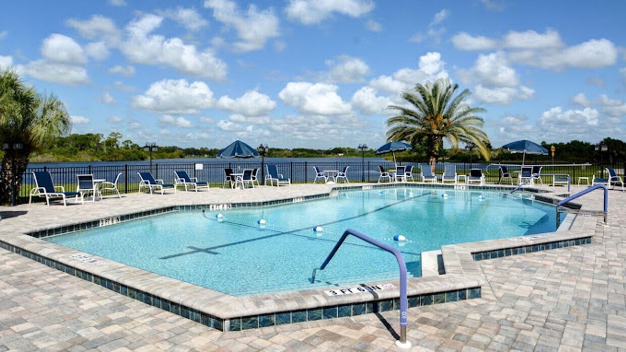 Foto principal - Florida living at its finest! 3/2 with a c...