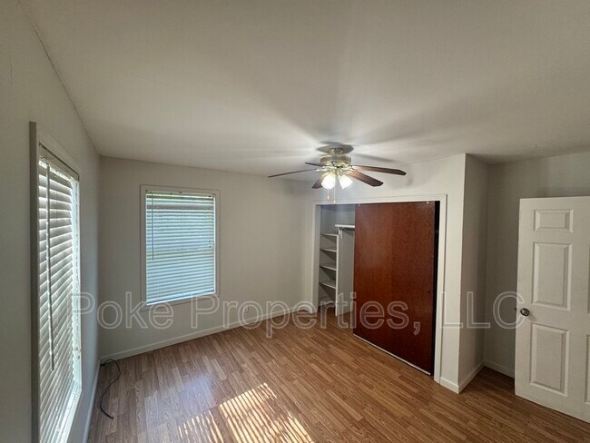 Foto del edificio - 2233 Lilly St