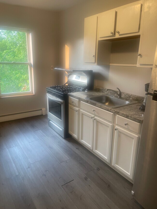 Foto del edificio - 204 Minooka St